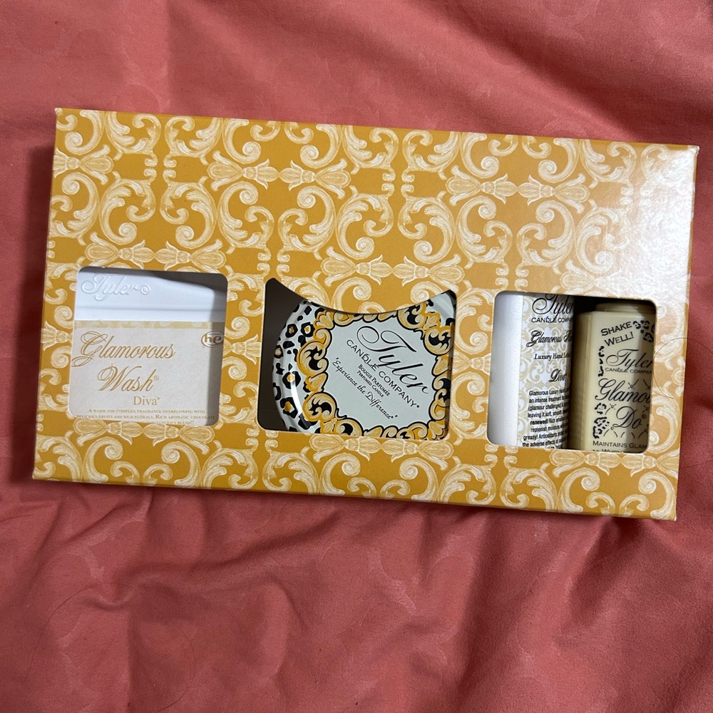Glamorous Wash Set - Gold and White